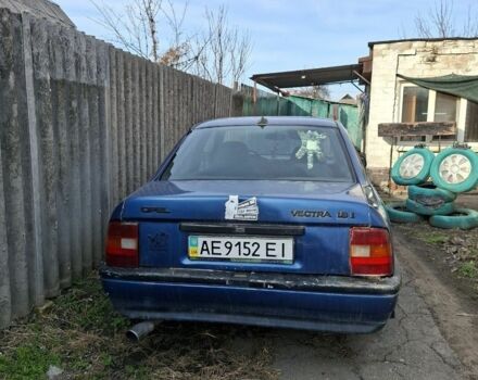 Синий Опель Вектра, объемом двигателя 0 л и пробегом 270 тыс. км за 1129 $, фото 1 на Automoto.ua