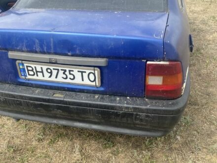 Синій Опель Вектра, об'ємом двигуна 2 л та пробігом 3 тис. км за 501 $, фото 1 на Automoto.ua