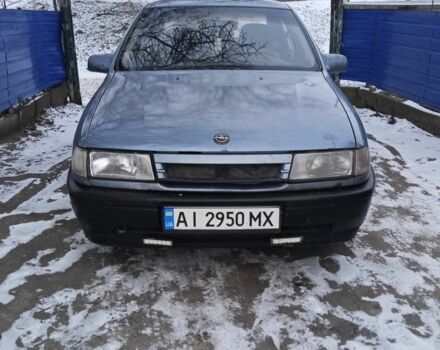 Синий Опель Вектра, объемом двигателя 1.6 л и пробегом 50 тыс. км за 1106 $, фото 1 на Automoto.ua