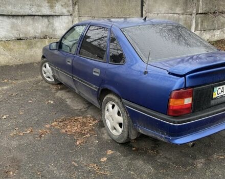 Синий Опель Вектра, объемом двигателя 2 л и пробегом 3 тыс. км за 1400 $, фото 1 на Automoto.ua