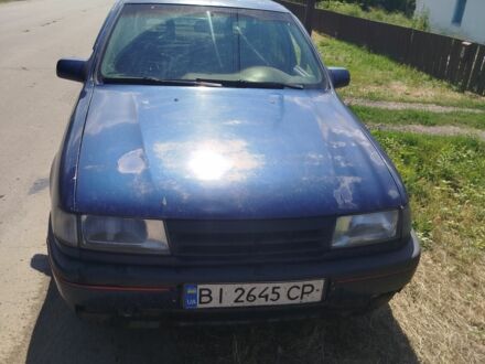 Опель Вектра 1992 у Глобино на Automoto.ua Синій Опель Вектра, об'ємом двигуна 2 л та пробігом 300 тис. км за 1322 $, фото 1 на Automoto.ua