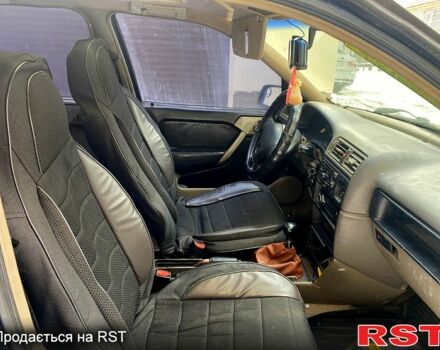 Синий Опель Вектра, объемом двигателя 1.6 л и пробегом 220 тыс. км за 950 $, фото 1 на Automoto.ua