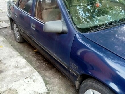 Синий Опель Вектра, объемом двигателя 2 л и пробегом 57 тыс. км за 800 $, фото 1 на Automoto.ua