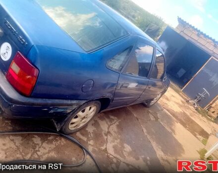 Синій Опель Вектра, об'ємом двигуна 2 л та пробігом 0 тис. км за 550 $, фото 1 на Automoto.ua