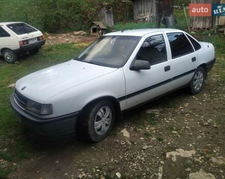 Синий Опель Вектра, объемом двигателя 1.8 л и пробегом 346 тыс. км за 1500 $, фото 1 на Automoto.ua