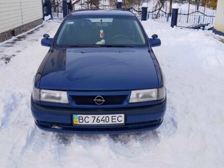 Синий Опель Вектра, объемом двигателя 1.7 л и пробегом 300 тыс. км за 1499 $, фото 1 на Automoto.ua