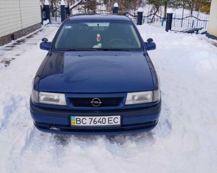 Синий Опель Вектра, объемом двигателя 1.7 л и пробегом 300 тыс. км за 1499 $, фото 1 на Automoto.ua