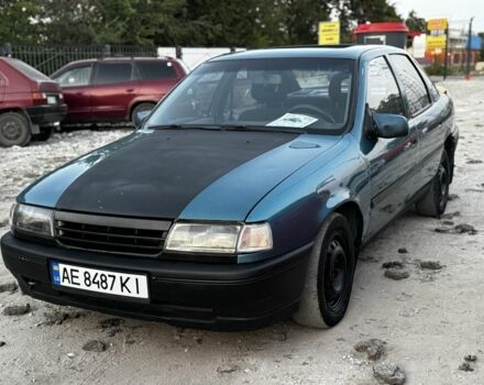 Синий Опель Вектра, объемом двигателя 1.8 л и пробегом 340 тыс. км за 1700 $, фото 1 на Automoto.ua