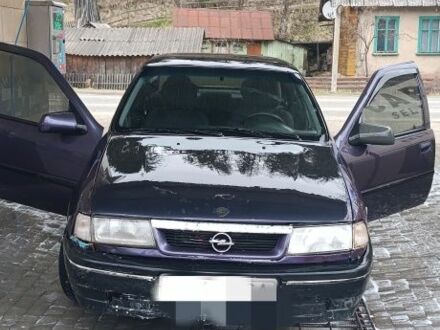 Синий Опель Вектра, объемом двигателя 1.6 л и пробегом 100 тыс. км за 800 $, фото 1 на Automoto.ua
