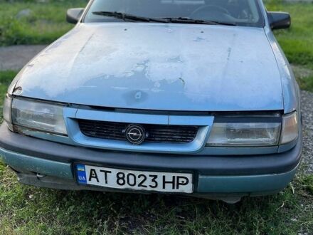 Синій Опель Вектра, об'ємом двигуна 1.8 л та пробігом 334 тис. км за 1000 $, фото 1 на Automoto.ua