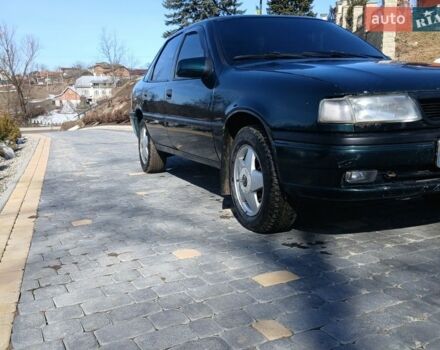 Синий Опель Вектра, объемом двигателя 2 л и пробегом 300 тыс. км за 1650 $, фото 1 на Automoto.ua