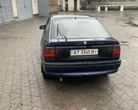 Синій Опель Вектра, об'ємом двигуна 2 л та пробігом 336 тис. км за 1100 $, фото 1 на Automoto.ua