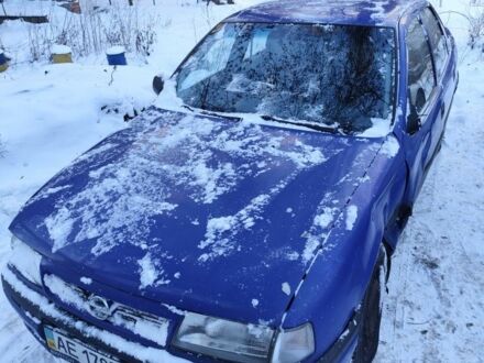 Синій Опель Вектра, об'ємом двигуна 1.8 л та пробігом 348 тис. км за 900 $, фото 1 на Automoto.ua
