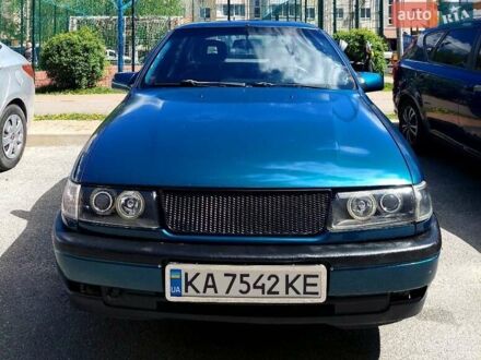 Опель Вектра 1995 в Киеве на Automoto.ua Синий Опель Вектра, объемом двигателя 1.8 л и пробегом 326 тыс. км за 2500 $, фото 1 на Automoto.ua