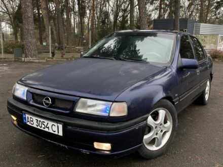 Синий Опель Вектра, объемом двигателя 2 л и пробегом 407 тыс. км за 1650 $, фото 1 на Automoto.ua