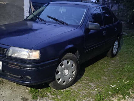 Синий Опель Вектра, объемом двигателя 2 л и пробегом 370 тыс. км за 1000 $, фото 1 на Automoto.ua