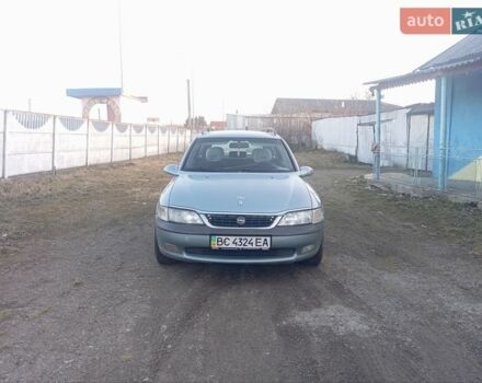 Синий Опель Вектра, объемом двигателя 1.8 л и пробегом 329 тыс. км за 1600 $, фото 1 на Automoto.ua