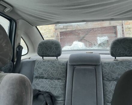 Синий Опель Вектра, объемом двигателя 1.6 л и пробегом 285 тыс. км за 1900 $, фото 1 на Automoto.ua