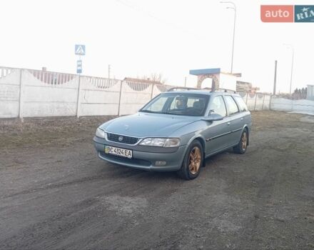 Синий Опель Вектра, объемом двигателя 1.8 л и пробегом 329 тыс. км за 1650 $, фото 1 на Automoto.ua