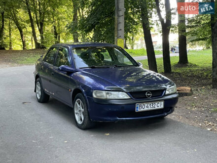 Синій Опель Вектра, об'ємом двигуна 1.6 л та пробігом 313 тис. км за 2400 $, фото 1 на Automoto.ua