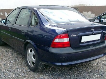 Синий Опель Вектра, объемом двигателя 0 л и пробегом 320 тыс. км за 300 $, фото 1 на Automoto.ua