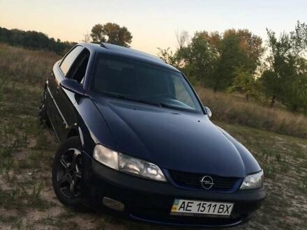 Опель Вектра 1996 в Днепре (Днепропетровске) на Automoto.ua Синий Опель Вектра, объемом двигателя 1.6 л и пробегом 596 тыс. км за 3000 $, фото 1 на Automoto.ua