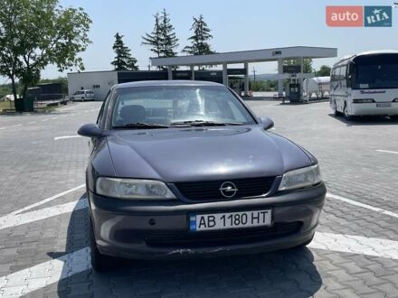 Опель Вектра 1996 в Виннице на Automoto.ua Синий Опель Вектра, объемом двигателя 1.8 л и пробегом 304 тыс. км за 2350 $, фото 1 на Automoto.ua