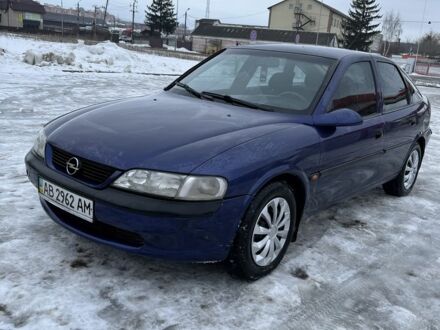 Синий Опель Вектра, объемом двигателя 2 л и пробегом 340 тыс. км за 2300 $, фото 1 на Automoto.ua
