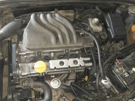 Синій Опель Вектра, об'ємом двигуна 1.6 л та пробігом 437 тис. км за 900 $, фото 1 на Automoto.ua