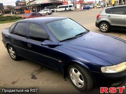 Опель Вектра 1997 в Киеве на Automoto.ua Синий Опель Вектра, объемом двигателя 16 л и пробегом 370 тыс. км за 1700 $, фото 1 на Automoto.ua