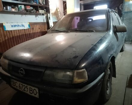 Синий Опель Вектра, объемом двигателя 2 л и пробегом 400 тыс. км за 452 $, фото 1 на Automoto.ua