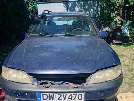 Синій Опель Вектра, об'ємом двигуна 1 л та пробігом 300 тис. км за 607 $, фото 1 на Automoto.ua