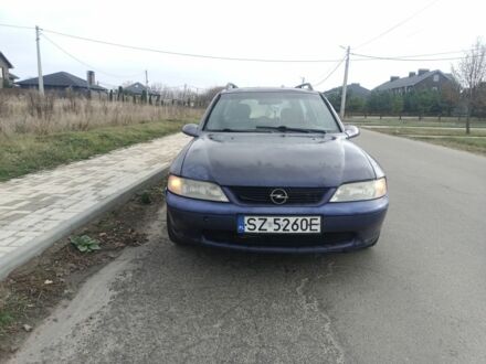 Синій Опель Вектра, об'ємом двигуна 2 л та пробігом 40 тис. км за 600 $, фото 1 на Automoto.ua