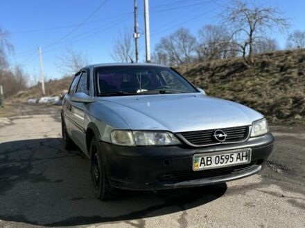 Синий Опель Вектра, объемом двигателя 1.8 л и пробегом 300 тыс. км за 1300 $, фото 1 на Automoto.ua