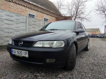 Синий Опель Вектра, объемом двигателя 2 л и пробегом 358 тыс. км за 3000 $, фото 1 на Automoto.ua