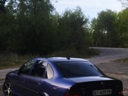Опель Вектра 1997 в Иванкове на Automoto.ua Синий Опель Вектра, объемом двигателя 1.8 л и пробегом 400 тыс. км за 1950 $, фото 1 на Automoto.ua