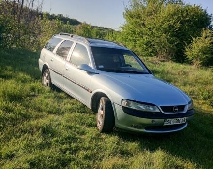 Синий Опель Вектра, объемом двигателя 0 л и пробегом 200 тыс. км за 1700 $, фото 1 на Automoto.ua