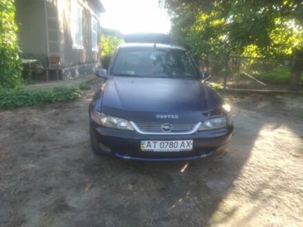 Синій Опель Вектра, об'ємом двигуна 1 л та пробігом 2 тис. км за 1400 $, фото 1 на Automoto.ua