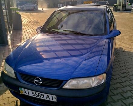 Синій Опель Вектра, об'ємом двигуна 1.6 л та пробігом 300 тис. км за 900 $, фото 1 на Automoto.ua