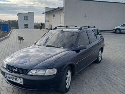 Опель Вектра 1998 в Виннице на Automoto.ua Синий Опель Вектра, объемом двигателя 2 л и пробегом 370 тыс. км за 2000 $, фото 1 на Automoto.ua