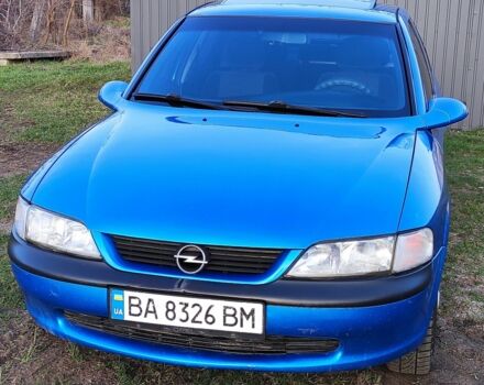 Синий Опель Вектра, объемом двигателя 1.6 л и пробегом 480 тыс. км за 3000 $, фото 1 на Automoto.ua