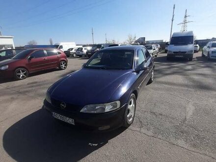 Опель Вектра 1998 у Ужгороді на Automoto.ua Синій Опель Вектра, об'ємом двигуна 1.6 л та пробігом 300 тис. км за 1600 $, фото 1 на Automoto.ua