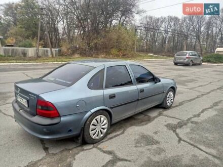 Синий Опель Вектра, объемом двигателя 1.6 л и пробегом 300 тыс. км за 2750 $, фото 1 на Automoto.ua