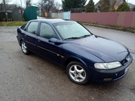 Синий Опель Вектра, объемом двигателя 2 л и пробегом 350 тыс. км за 750 $, фото 1 на Automoto.ua