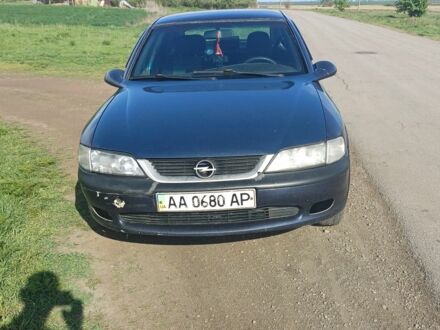 Опель Вектра 1998 у Новониколаевке на Automoto.ua Синій Опель Вектра, об'ємом двигуна 2 л та пробігом 295 тис. км за 1813 $, фото 1 на Automoto.ua