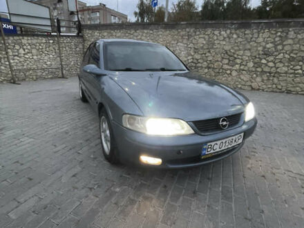 Опель Вектра 1998 в Тернополе на Automoto.ua Синий Опель Вектра, объемом двигателя 2 л и пробегом 350 тыс. км за 1700 $, фото 1 на Automoto.ua