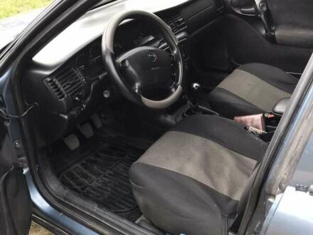 Опель Вектра 1998 в Черновцах на Automoto.ua Синий Опель Вектра, объемом двигателя 1.6 л и пробегом 230 тыс. км за 2550 $, фото 1 на Automoto.ua