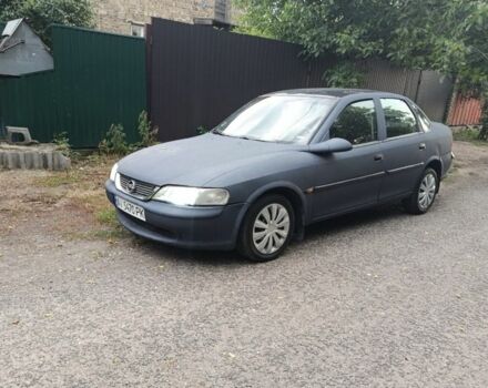 Синий Опель Вектра, объемом двигателя 1.8 л и пробегом 322 тыс. км за 1250 $, фото 1 на Automoto.ua