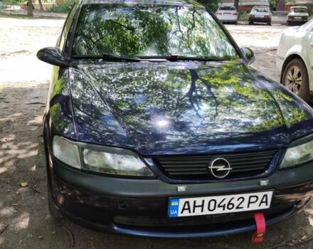 Синий Опель Вектра, объемом двигателя 1.6 л и пробегом 1 тыс. км за 2100 $, фото 1 на Automoto.ua