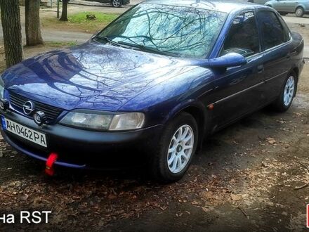 Опель Вектра 1998 у Краматорске на Automoto.ua Синій Опель Вектра, об'ємом двигуна 1.6 л та пробігом 0 тис. км за 2600 $, фото 1 на Automoto.ua